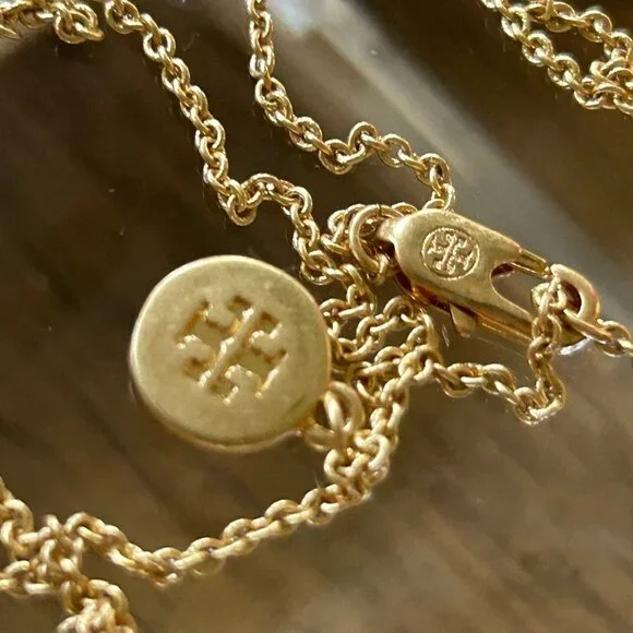 Tory Burch Mother of Pearl Logo Medallion Necklace - Picture 8 of 10